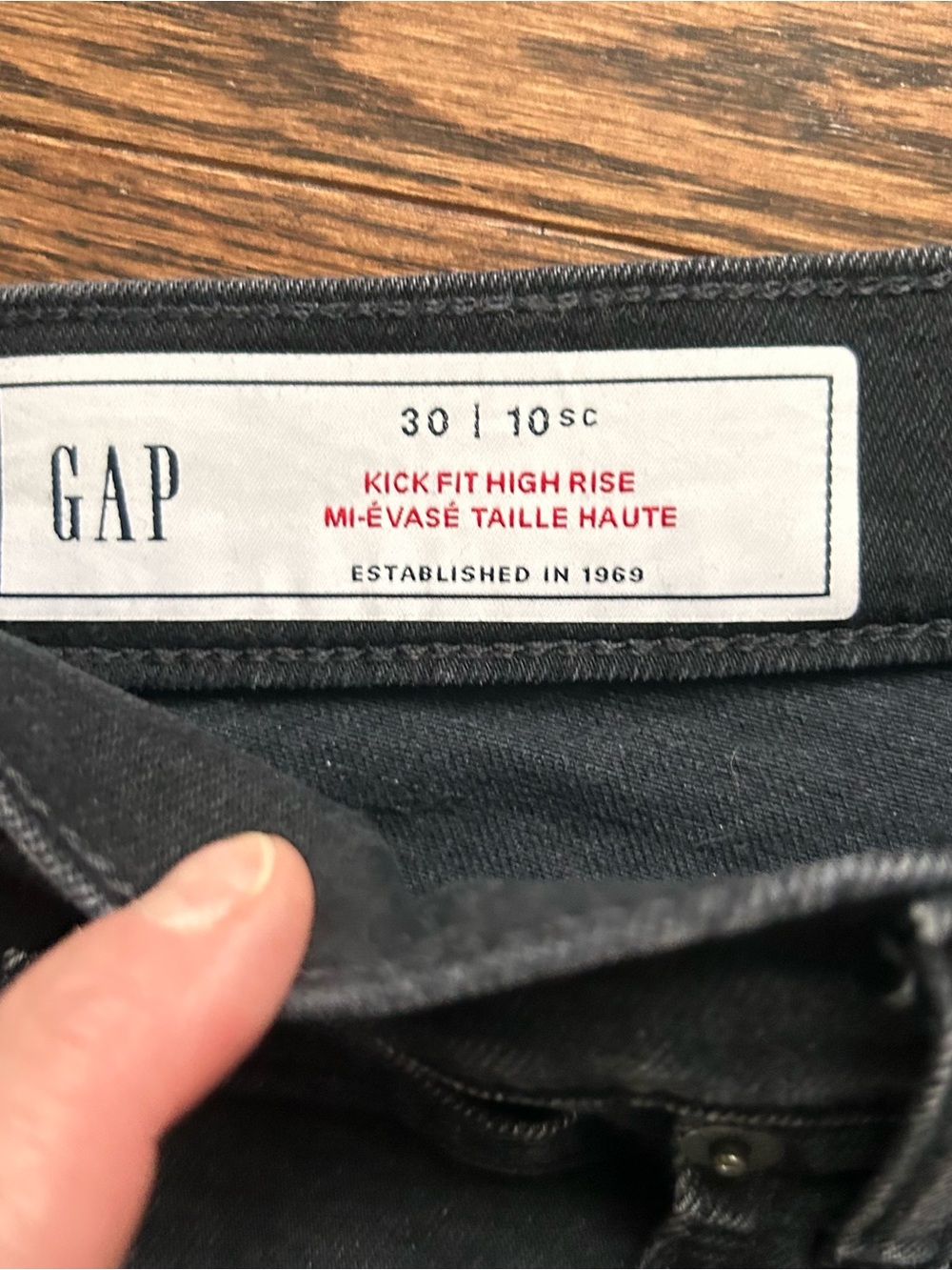 GAP kick fit High-Rise Cropped Jeans - Picture 4 of 6